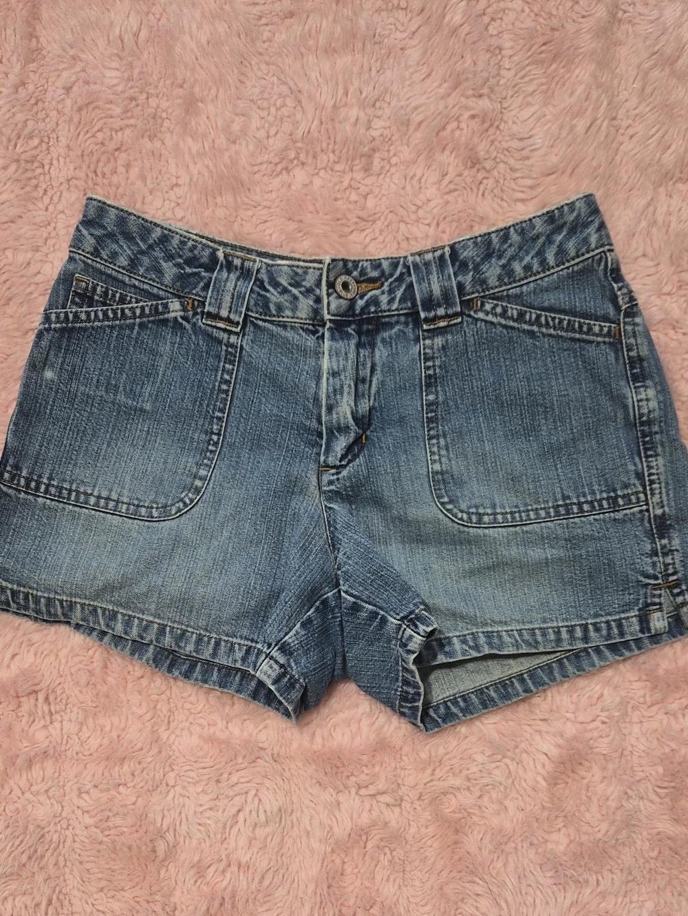 Old Navy Blue Denim Pocket Jean Shorts